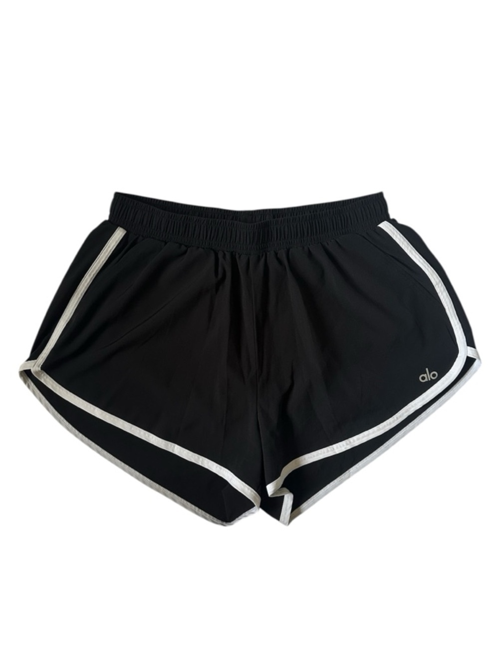 Alo Yoga Ivy League Dolphin Shorts in Black Small - Picture 2 of 5